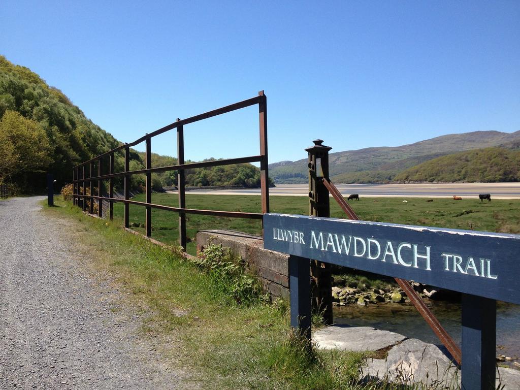 Snowdonia Snug - Studio Style Accommodation Dolgellau Luaran gambar
